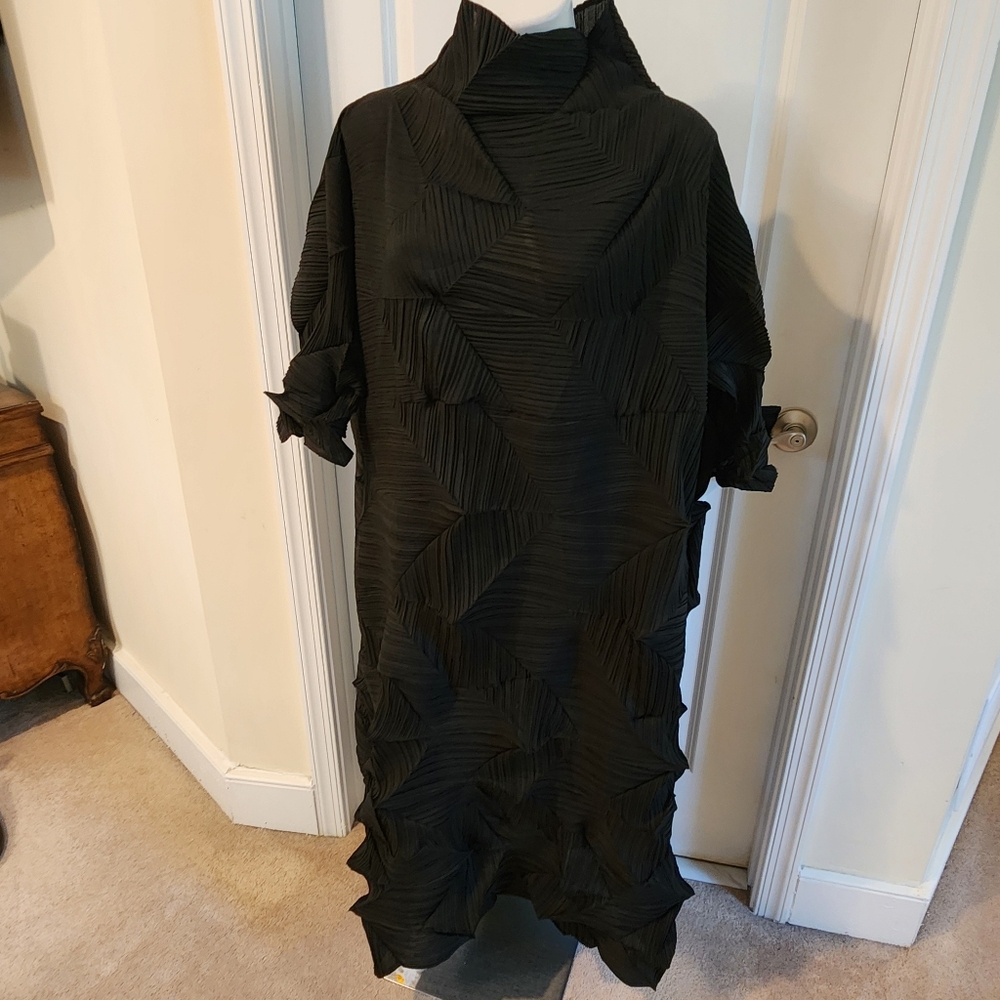 Haute Couture Black Dress Size Large